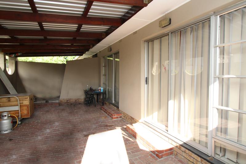 4 Bedroom Property for Sale in St Michaels Western Cape